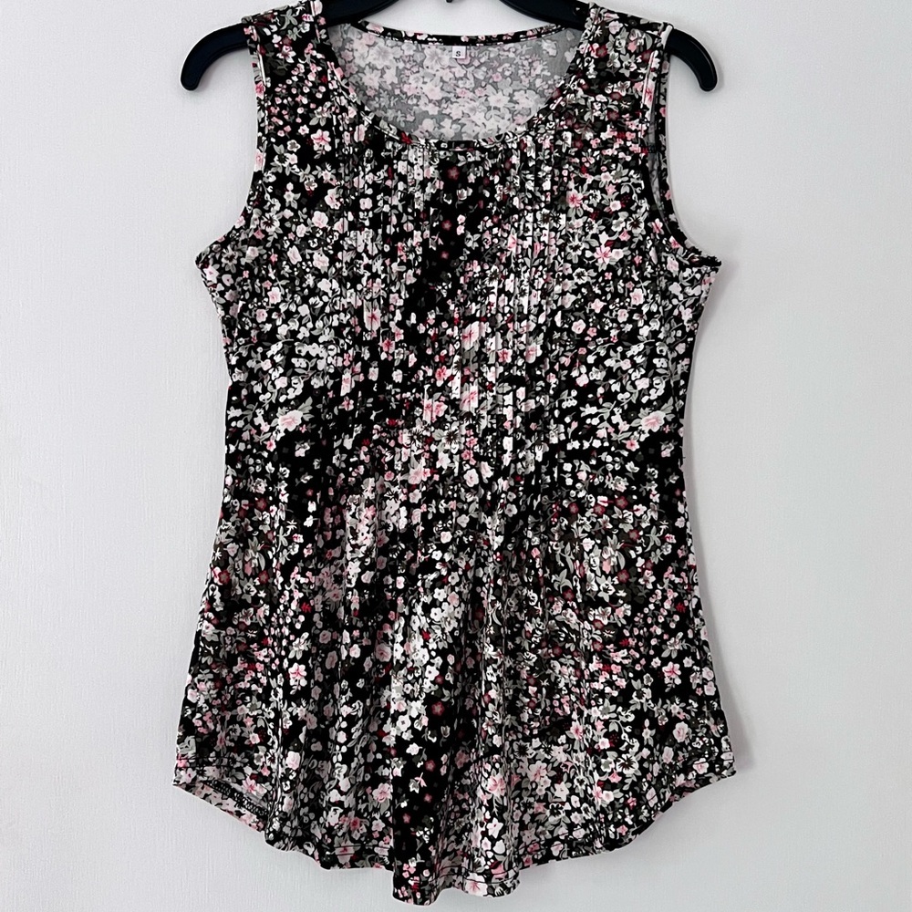 NWOT Floral Sleeveless Women's Top - Black, Pink, white, green